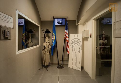 AT THE SECRET SERVICE