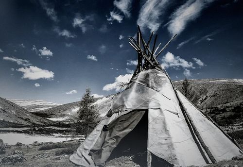 Le Tipi de Tokela