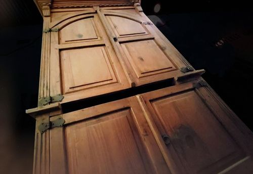 Armoire à Vendre
