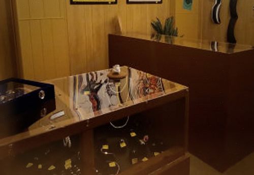 Rob the Mob: Break-In At Bubba's Escape Room