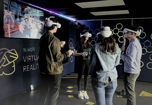 Virtual Reality Arena