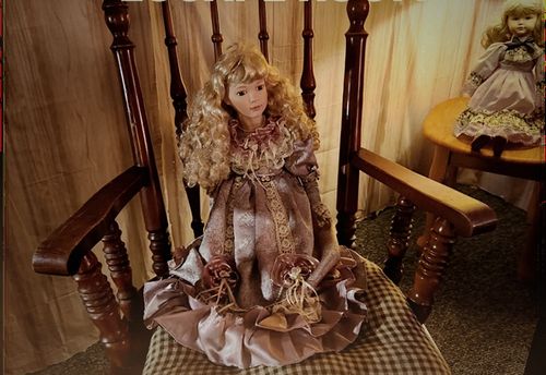 Creepy Dollhouse