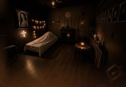 The Conjuring - Annabelle