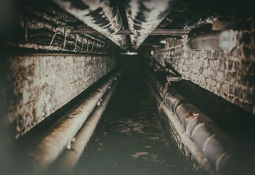 Le sous-sol du Dr. Mills