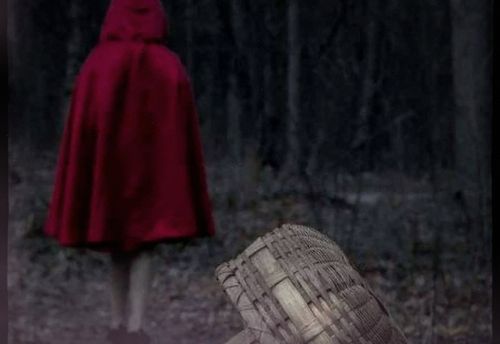 The Red Riding HooD
