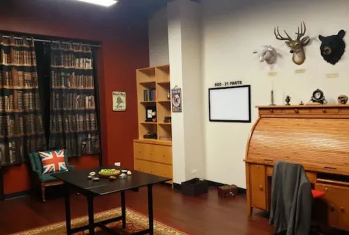 Sherlock's Study: What's Up Watson?