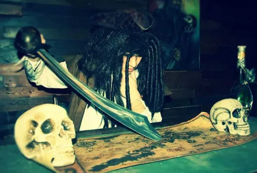 The mystery of the pirate ship