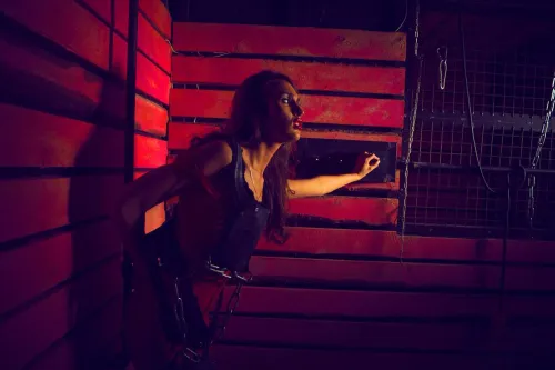Escape from the maniac