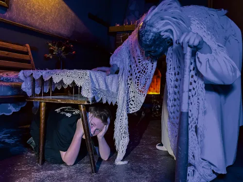 Hide and Seek in Yrka's Den