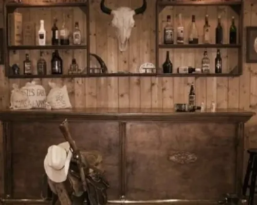 Wild West Saloon